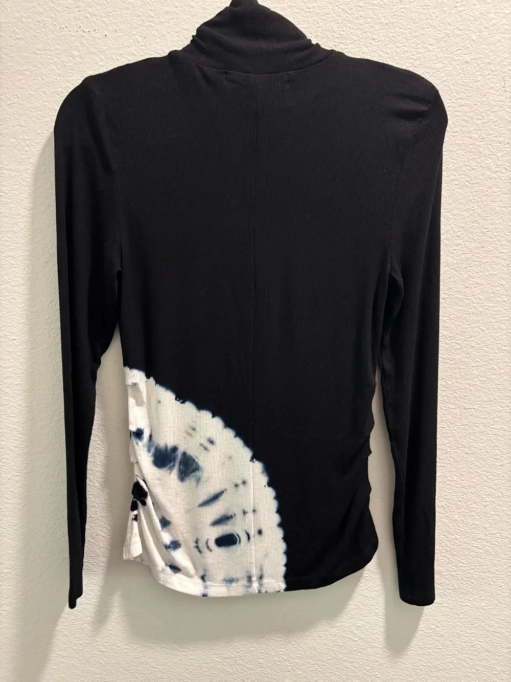 NWT XCVI Wearables long sleeve turtleneck, size S - Picture 4 of 4